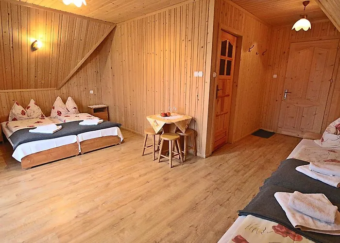 Noclegi Brzegi Pansiyon *