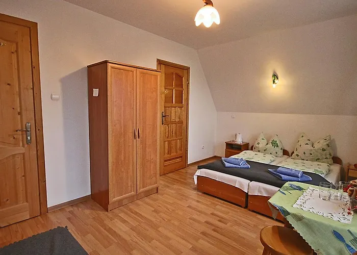 Kwatera prywatna Noclegi Brzegi *